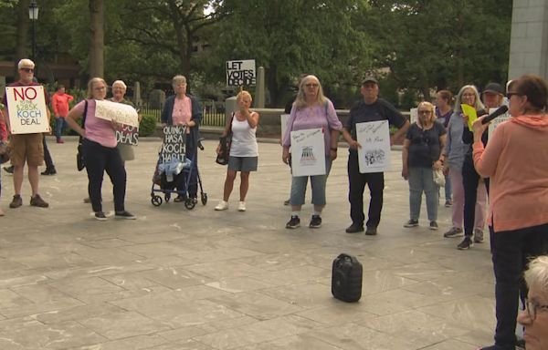 Quincy residents protest mayor's proposed 79% pay raise