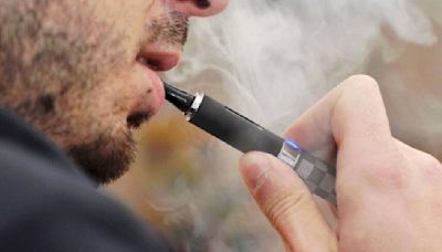 Vapeo prolifera con débil regulación y efectos en la salud