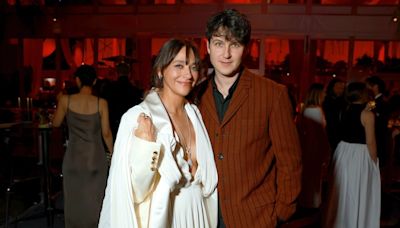 Are Rashida Jones And Vampire Weekend’s Ezra Koenig Married?