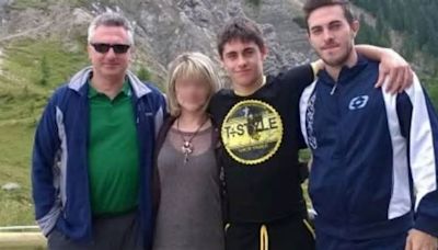 Uccisero il padre violento con la madre, Alessio e Simone Scalamandré (di nuovo) condannati a 21 e 14 anni