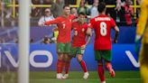 Portugal supera fácilmente a una floja Turquía (0-3) y sella el primer puesto de su grupo