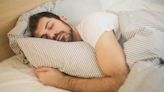 獨家／平躺還是趴睡好？研究：這姿勢最能排毒、預防疼痛
