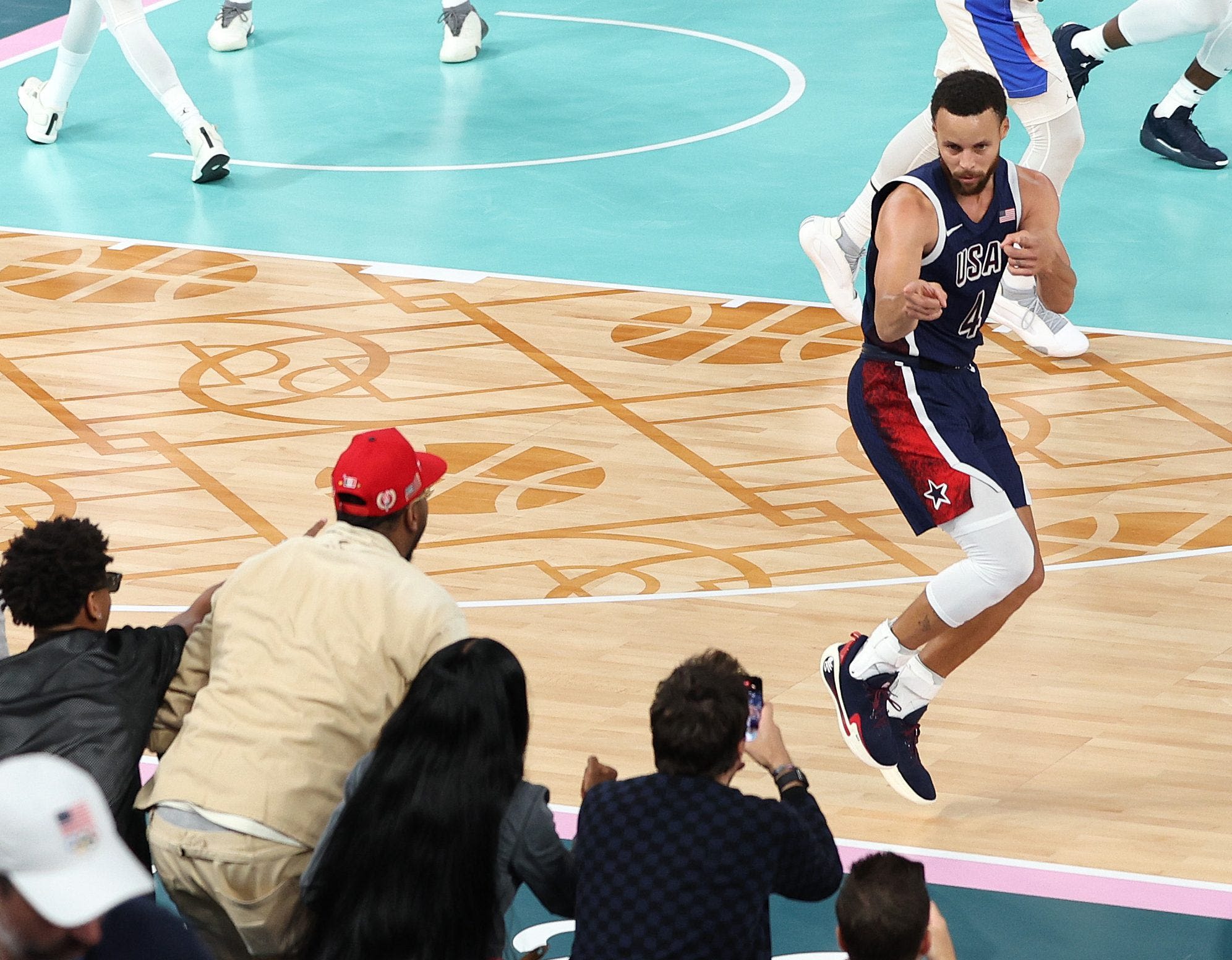 Jimmy Fallon posted an epic TikTok with Steph Curry posing for him in the middle of the Olympic gold-medal game