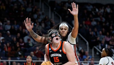 Oregon State transfer center Raegan Beers chooses Oklahoma over UConn. What's next for Huskies?