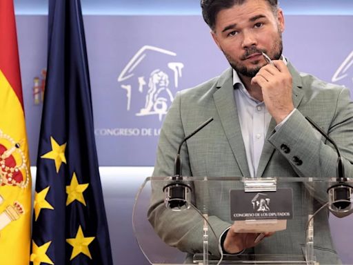 Rufián aboga por regular la figura de la pareja del presidente del Gobierno para delimitar "qué puede y no puede hacer"