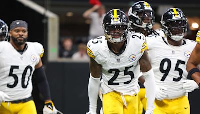 Chris Boswell hits 6 FGs, Justin Fields guides Steelers past Falcons