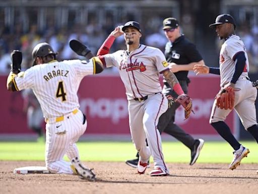 Padres' Dylan Cease fans 11 Braves in 7 shutout innings