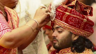 Anant Ambani, Radhika Merchant wedding: Groom Anant dons traditional red 'Saafa' for big day