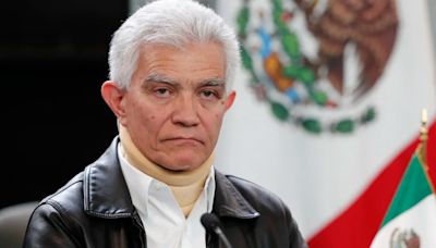 Denuncian en Ecuador a diplomático mexicano por obstrucción en el asalto a la embajada