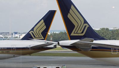 Singapore Airlines announces 8 months' salary bonus to employees