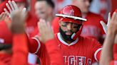 Angels shake off slump, rally for win over Phillies