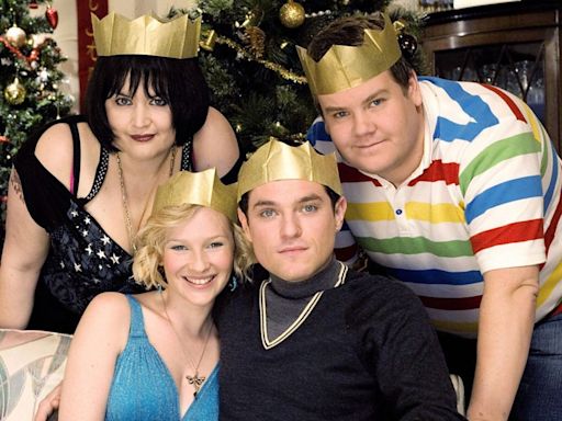 Gavin and Stacey to return for Christmas Day finale episode, James Corden announces