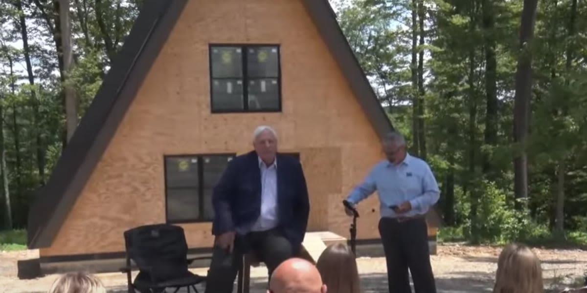 Governor Justice commends progress on Cooper’s Rock stargazing cabins