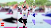 City pledges for healthy mind & body by including yoga in life | Kanpur News - Times of India