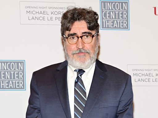 Alfred Molina gets emotional reflecting on disappointing his father by choosing acting career