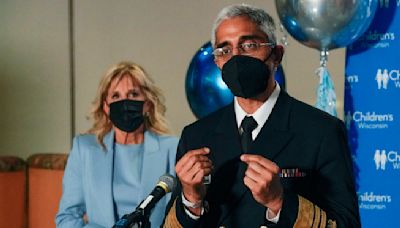 Omicron hasn't peaked in U.S., surgeon general says, warning that 'next few weeks will be tough'