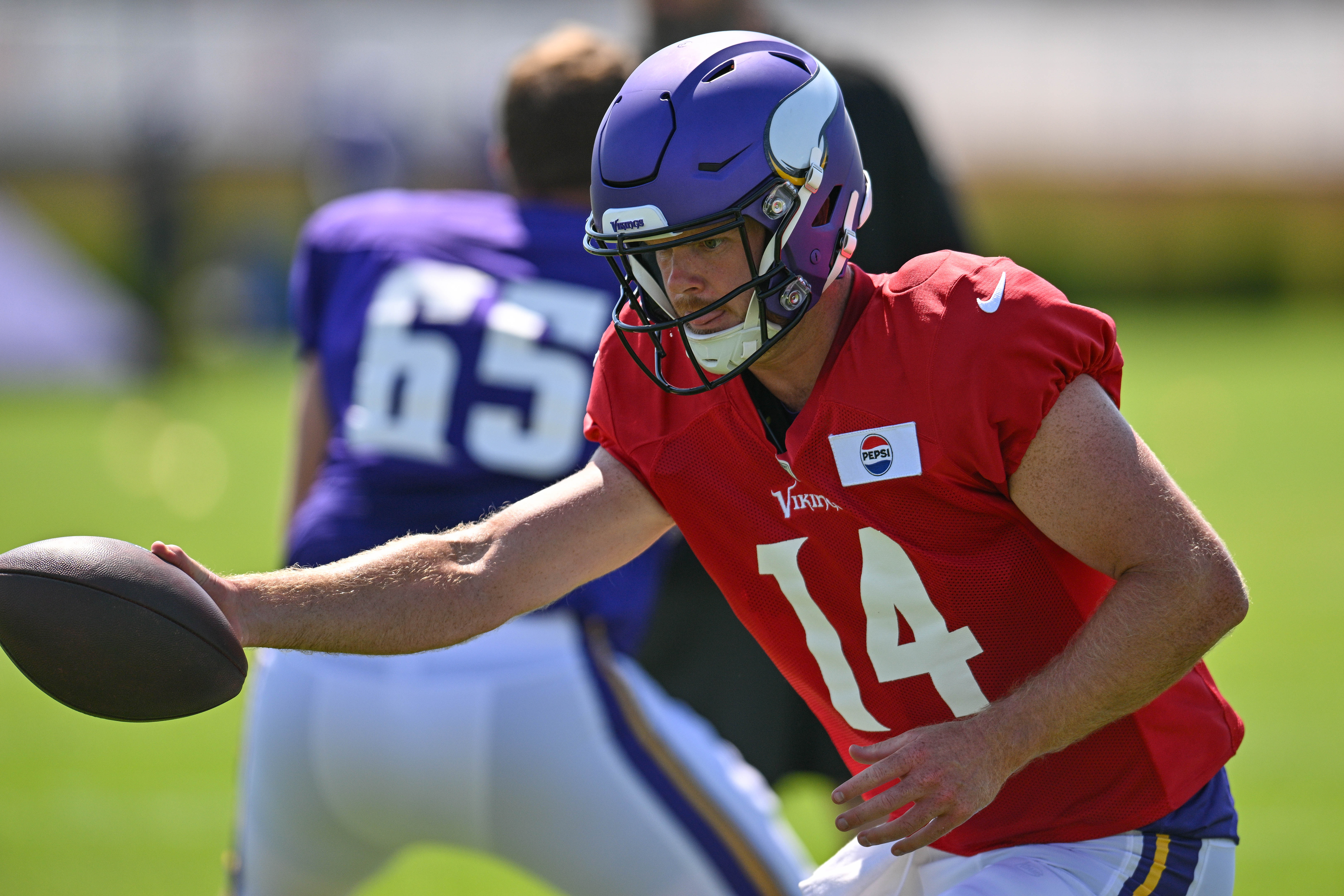 WATCH: Vikings QB Sam Darnold has strong practice heading into preseason opener