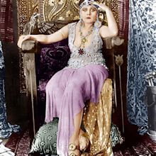 Cleopatra, Theda Bara, 1917 Photograph by Everett - Fine Art America