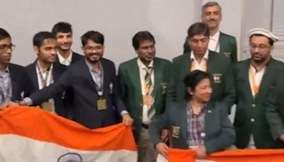 Pakistan Team Pose With Indian Flag at Chess Olympiad | WATCH Viral Video - News18