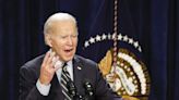 Biden firma una orden que limita el uso de "spyware" por parte de la Inteligencia