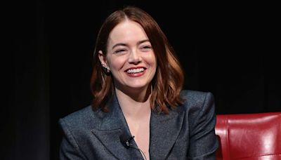 Emma Stone Says SNL Has 'Strange' Rule About Not Letting Five-Timers Club Hosts Keep Iconic Jacket