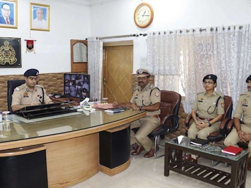 Tarun Gaba takes over as Prayagraj police commissioner