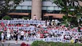 Protest in Human: Xi Jinping labelled 'Dictator' - News Today | First with the news