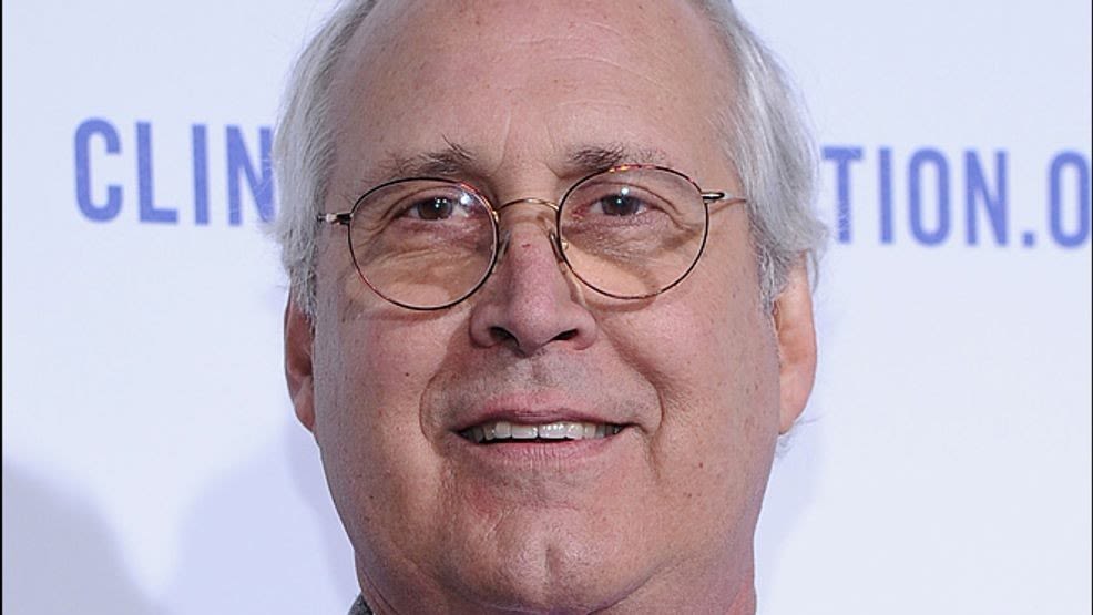 Chevy Chase coming to Ottumwa for Q&A and Christmas Vacation screening