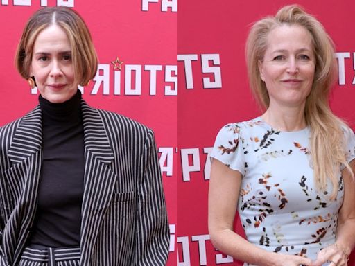 Sarah Paulson Wears Oversize Marc Jacobs Suit, Gillian Anderson Dons Floral Midi Dress and More at ‘Patriots’ ...