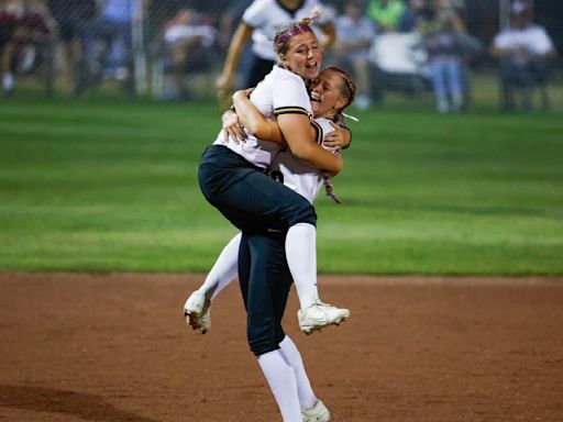 Photos: Sigourney vs. Southeast Warren in 2024 Class 1A Iowa high school state softball quarterfinals