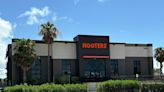 Galveston gives its only Hooters a not so fond farewell