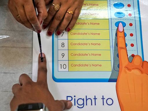 Only One in Four Lok Sabha Seats in UP, Maharashtra, Bengal and Bihar Saw Improved Voter Turnouts | Numberspeak - News18