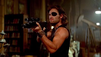 Kurt Russell Knows Why Escape From New York Cut This Headless Cat Scene - SlashFilm