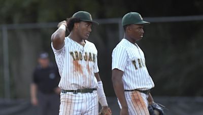 Lincoln baseball's Fuller, Bailey hold 'brotherlike' connection, Trojans advance to region semis