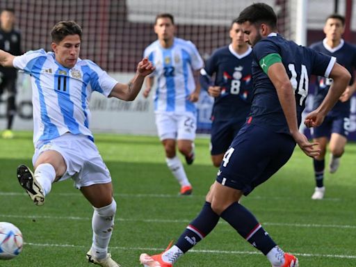 Giuliano Simeone, centrado en los Juegos con el Alavés a la espera