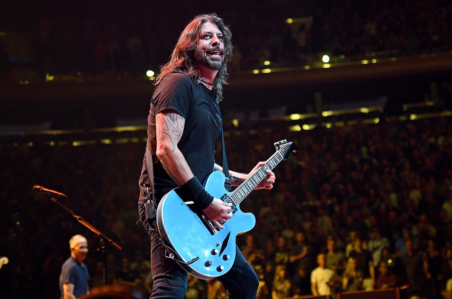 Dave Grohl Dedicates ‘My Hero’ to Steve Albini at Foo Fighters Concert in N.C.
