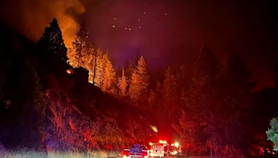 Latest updates on wildfires burning in Oregon