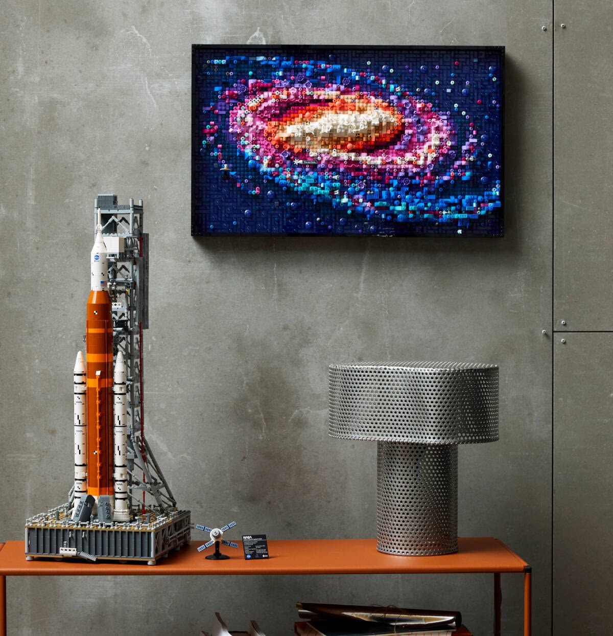 We build Lego's official Artemis SLS and Milky Way Galaxy