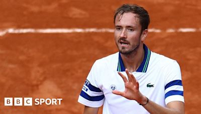 French Open 2024: Daniil Medvedev loses to Alex de Minaur at Roland Garros