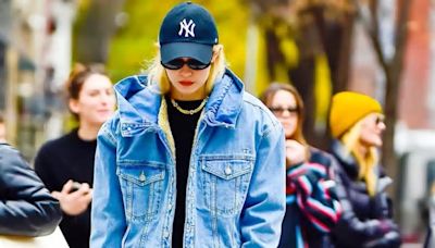 Giacca di jeans: gli outfit street style delle celebrity