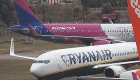 Shares in Ryanair rivals Easyjet, Wizz and Jet2 slump after Michael O’Leary’s warning