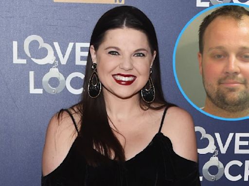 Amy Duggar King Wants Josh to Suffer 'Torture' In Prison