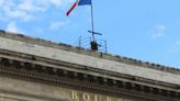 CAC 40 : la Bourse de Paris poursuit sa chute, pénalisée par le secteur du luxe