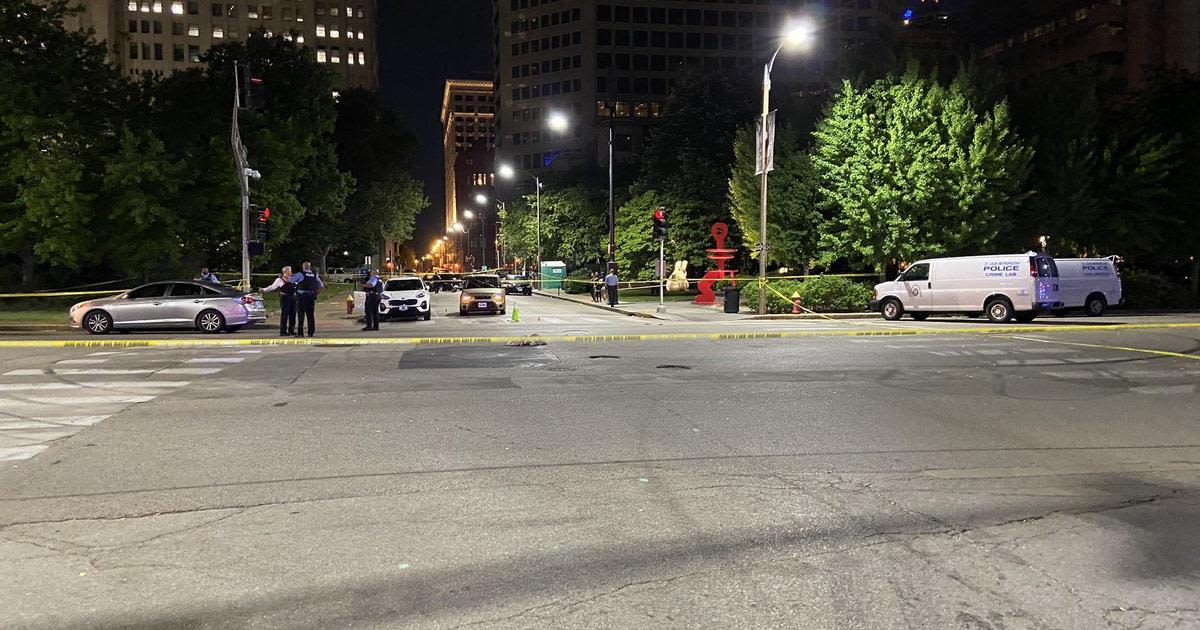 Shooting in downtown St. Louis kills 1, injures at least 5, police say