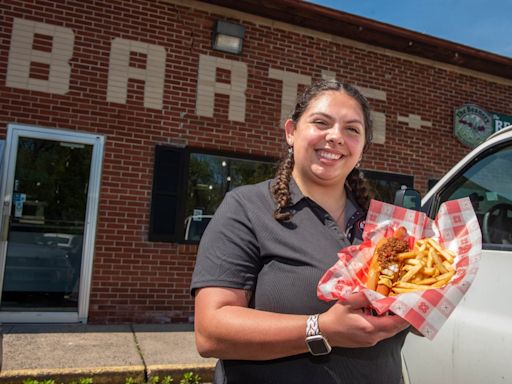 Beer garden, lobster rolls, award-winning ice cream coming to banks of Farmington River