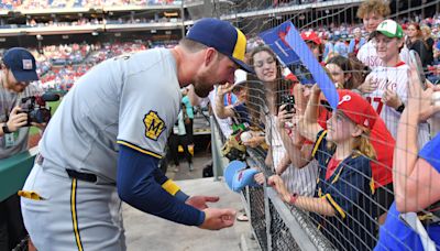 On emotional night, Brewers' Rhys Hoskins brings young Phillies fan to tears of joy