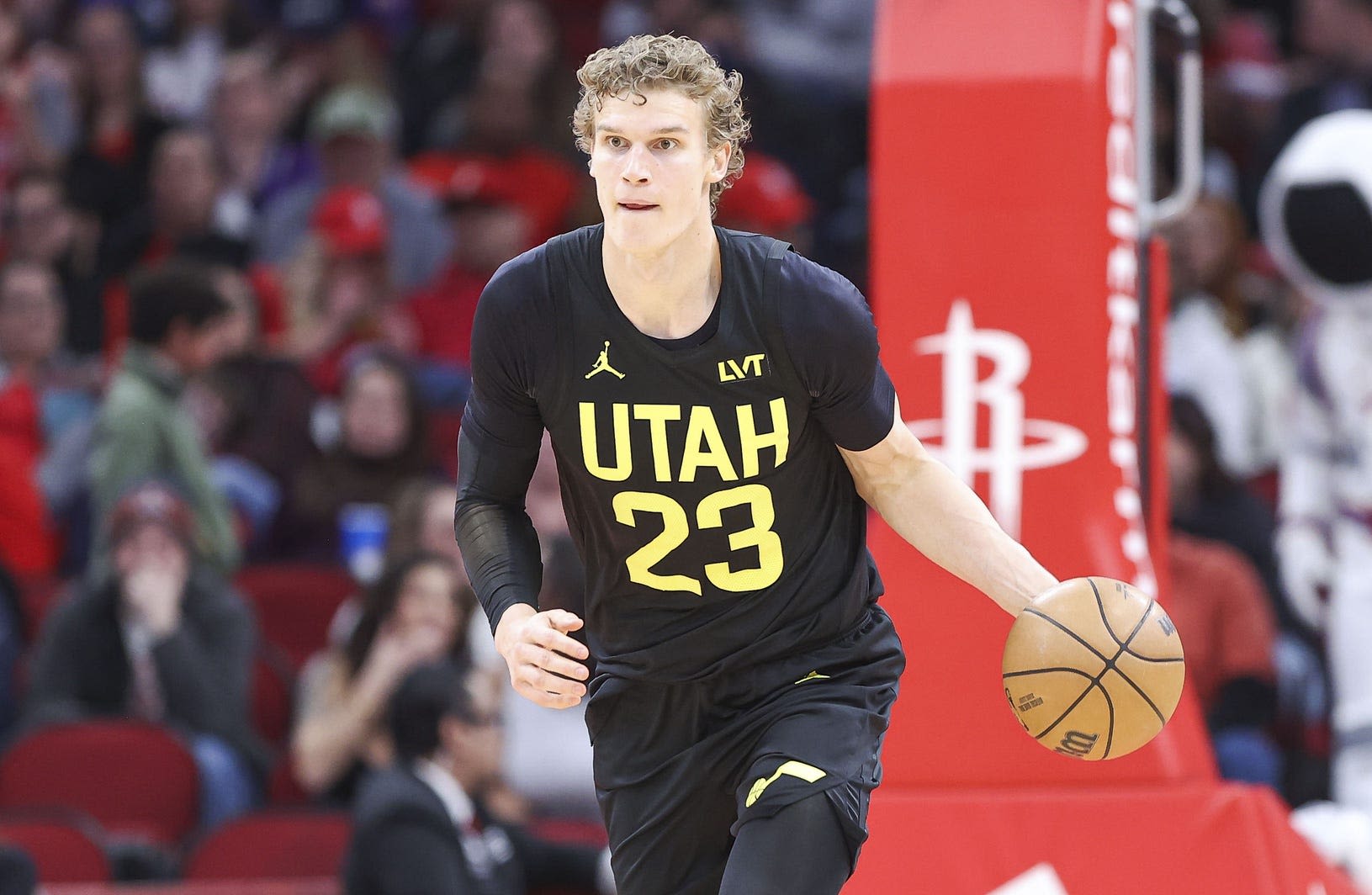 ESPN’s Zach Lowe floats Rockets as potential Lauri Markkanen trade suitor with Jazz