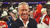 Twitter can’t believe John Elway delivered Super Bowl trophy to Chiefs