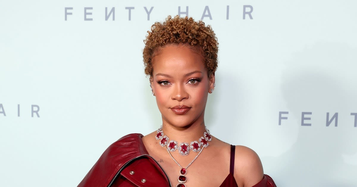 Rihanna Knows Who She Wants To Play Her In a Biopic