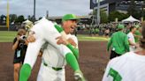 Ducks' comeback lifts Oregon over Oral Roberts in Super Regional Game 1 win